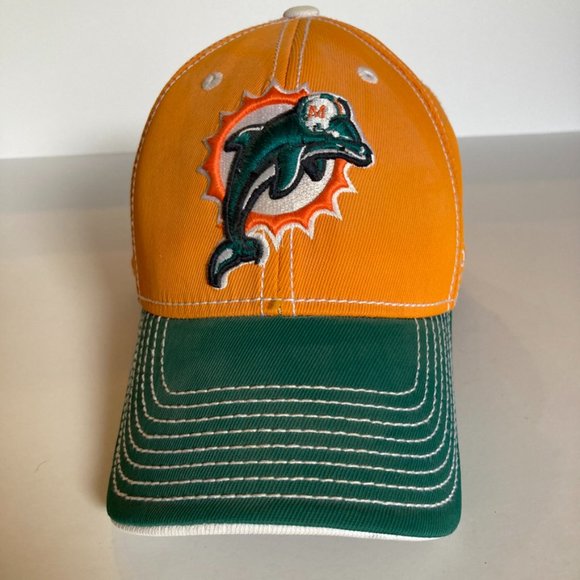 Reebok NFL Team Apparel Embroidered Miami Dolphins Fitted Cap- L/XL - Picture 1 of 14